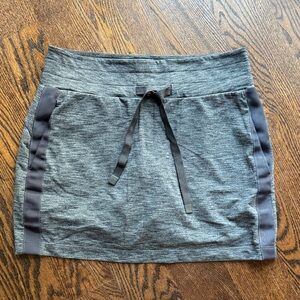 Athleta gray skort size small